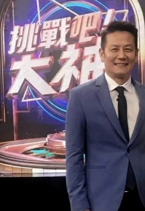 大神居家双飞两只小母猪累死累活的也射不出来 - 真男人视频