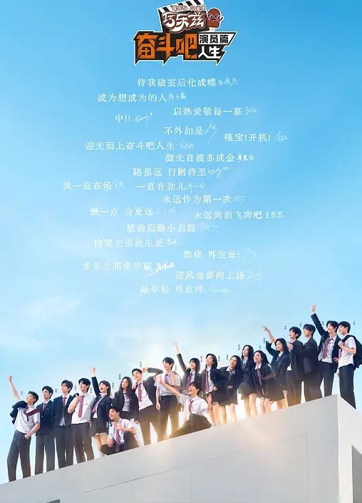 PervCityShayGolden把它弄到她的屁股洞里【PervCity】 - 真男人视频