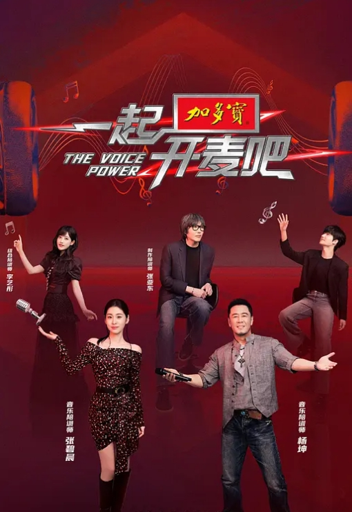 妹妹穿着情趣给我足交，客厅沙发上做爱口交，太刺激了 - 真男人视频